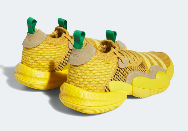 Giay Adidas Trae Young 2 'Hazy Yellow' IG4793