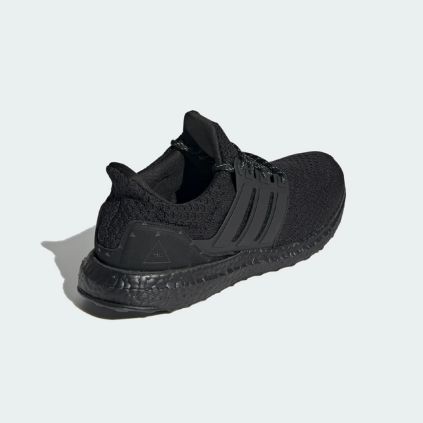 Giay Adidas Ultraboost DNA Pharell X Parley 'Black Future' HO1893