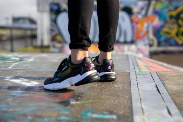 Giày Adidas Wmns Falcon 'Core Black Mystery Ruby' EF5517 - Ảnh 5