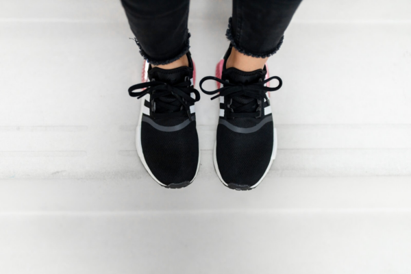 Giày Adidas Wmns NMD_R1 'Black Hazy Rose' FY3771 - Ảnh 5