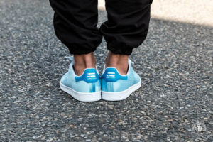 Giay Adidas Pharrell x Hu Holi x Stan Smith 'Blue' AC7045