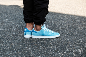 Giay Adidas Pharrell x Hu Holi x Stan Smith 'Blue' AC7045