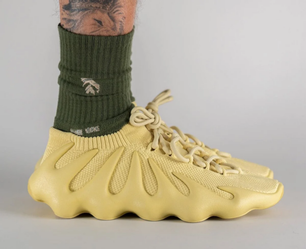 Giay Adidas Yeezy 450 'Sulfur' HP5426