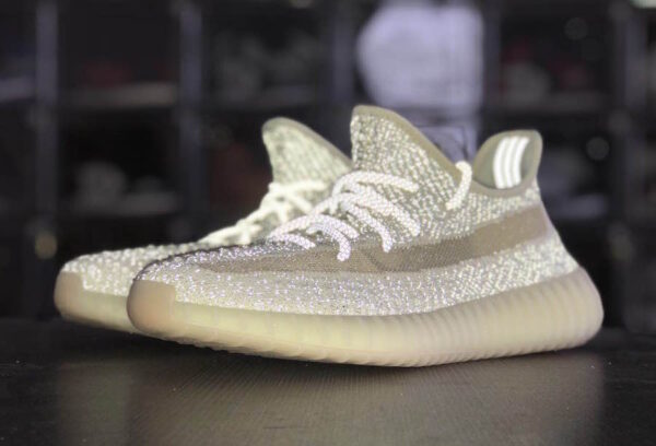 Giày Adidas Yeezy Boost 350 V2 'Lundmark Non-Reflective' FU9161 - Ảnh 2