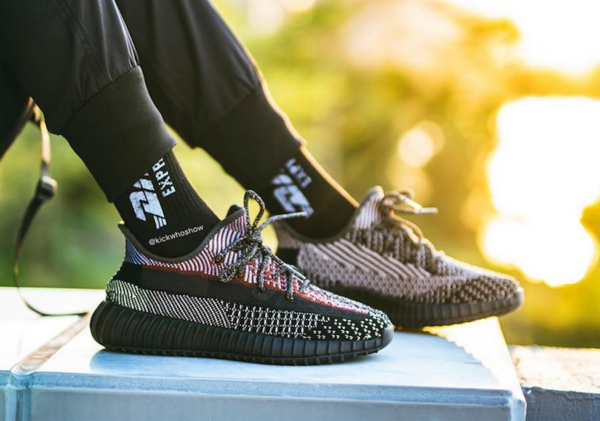 Giày Adidas Yeezy Boost 350 V2 Yecheil Non-Reflective FW5190 - Ảnh 3