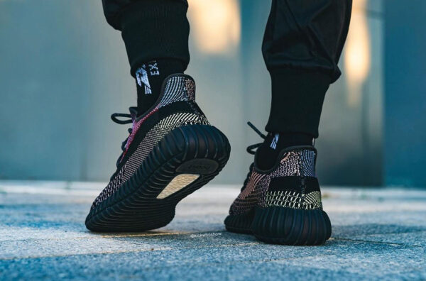 Giày Adidas Yeezy Boost 350 V2 'Yecheil Reflective' FX4145 - Ảnh 3