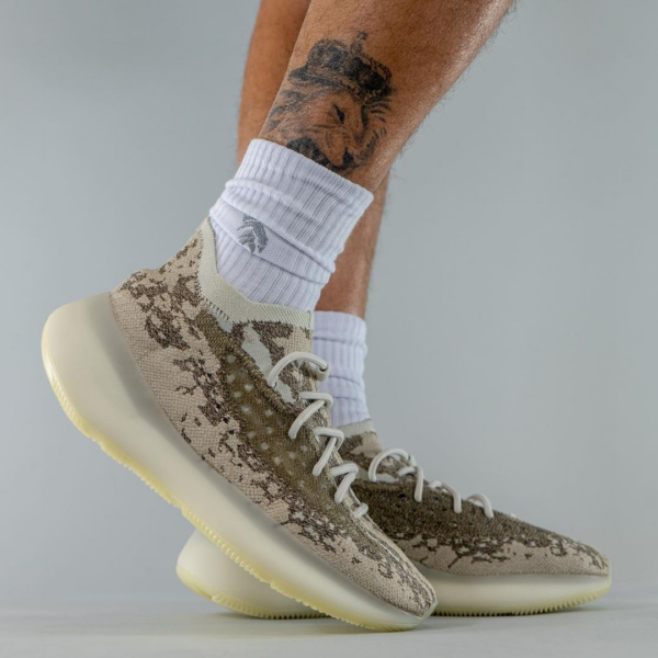Giày Adidas Yeezy Boost 380 'Pyrite' GZ0473 - Ảnh 2