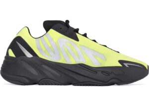 Giày Adidas Yeezy Boost 700 MNVN Phosphor FY3727