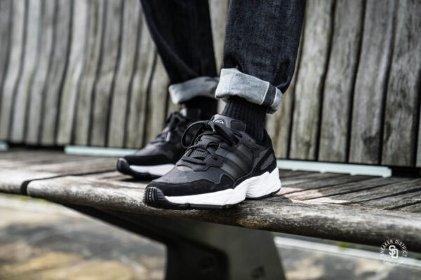 Giày Adidas Yung-96 Shoes 'Core Black' EE3681 - Ảnh 3