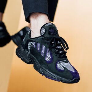 Alternative view of Giày Adidas Yung 1 'Purple Plaid' EF3965