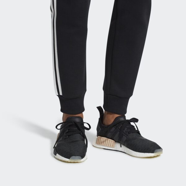 Giày Adidas NMD R1 Black Carbon CQ2011 - Ảnh 3