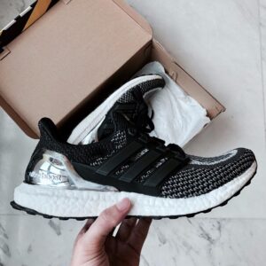 Alternative view of Giày Adidas Ultra Boost 2.0 2018 'Silver Medal' BB4077