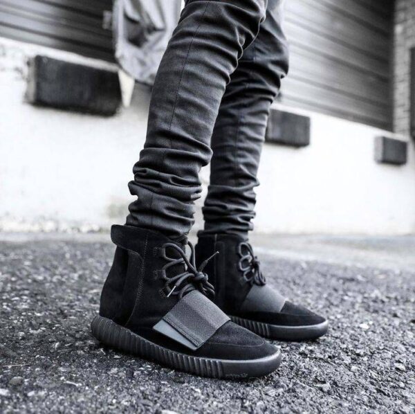 Giày Adidas Yeezy Boost 750 'Triple Black' BB1839 - Ảnh 3