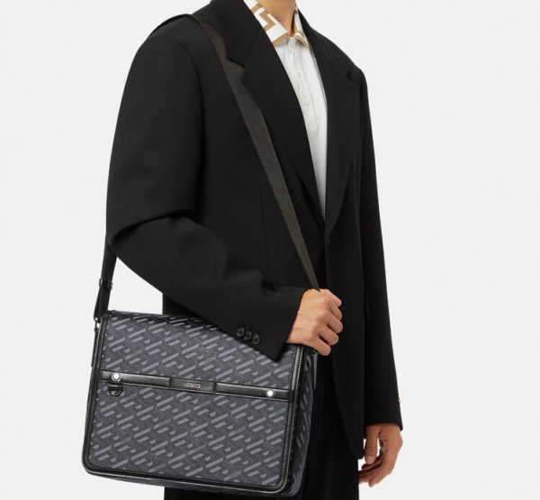 Túi Versace La Greca Signature Messenger Black Gray 1003363-1A01444-5B05E - Ảnh 2