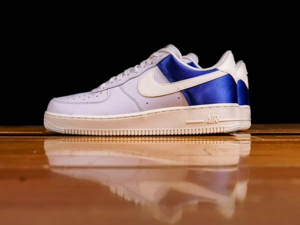 Giày Nike Air Force 1 07 QS 'City Pride Toronto' AH8462-401 - Ảnh 4
