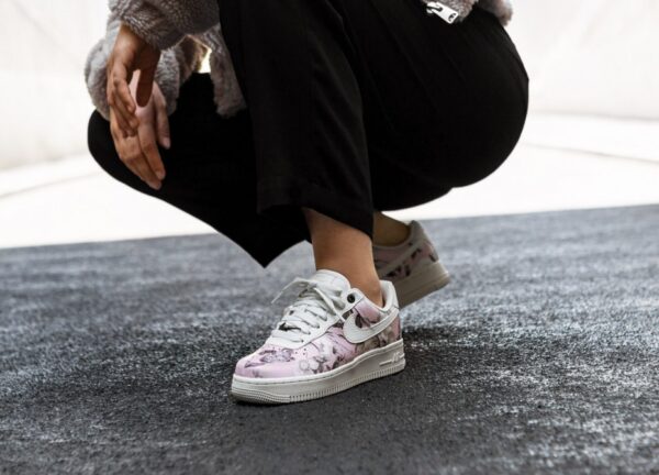 Giày Nike WMNS Air Force 1 Low 'Floral Rose' AO1017-102 - Ảnh 2