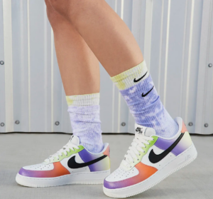 Giay Nike Air Force 1 '07 'Multicolour Gradient' FD0801-100