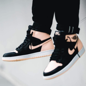 Alternative view of Giày Nike Air Jordan 1 Retro High OG GS 'Crimson Tint' 575441-081