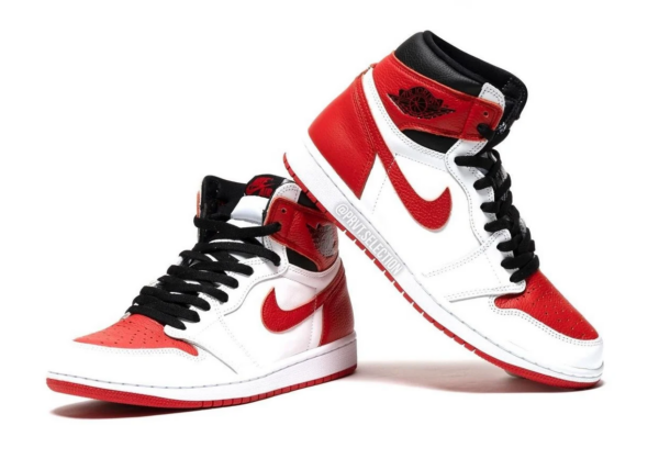 Giay Nike Air Jordan 1 Retro High OG 'Heritage' 555088-161