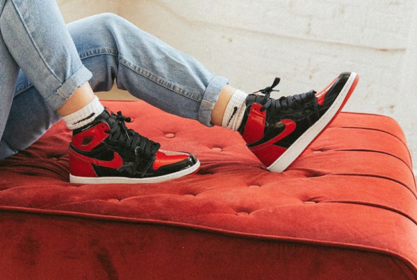 Giày Nike Air Jordan 1 Retro High OG 'Patent Bred' 555088 063 - Ảnh 2