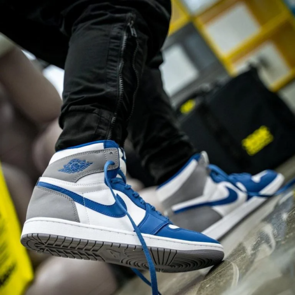 Giay Nike Air Jordan 1 Retro High OG 'True Blue' DZ5485-410
