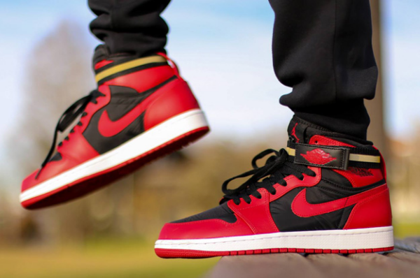 Giày Nike Air Jordan 1 High Strap 'Bred' 342132-061 - Ảnh 2