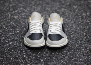 Giay Nike Air Jordan 1 Low 'Beaded Swoosh' DV1762-001