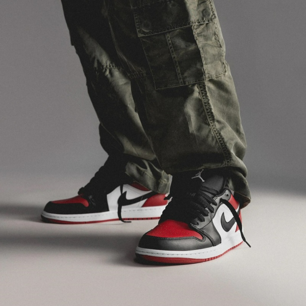 Giày Nike Air Jordan 1 Low 'Bred Toe' 553558-612 - Ảnh 5