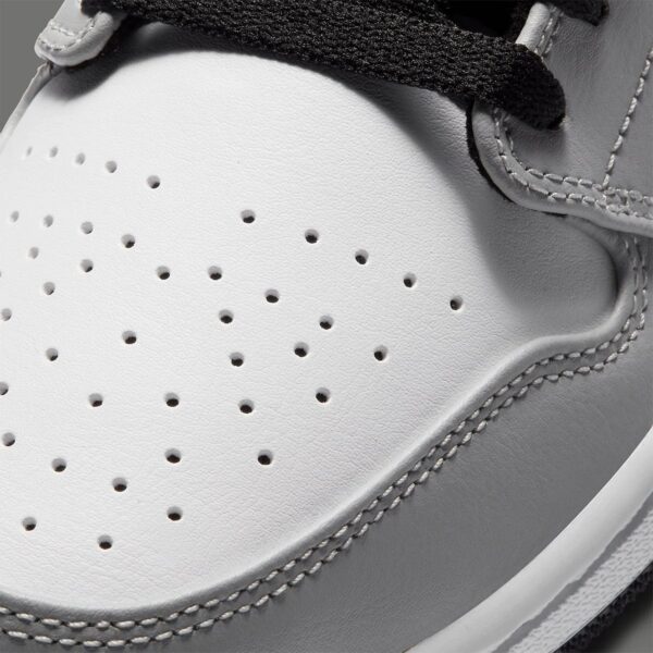 Giày Nike Air Jordan 1 Low GS 'Light Smoke Grey' 553560-030 - Ảnh 7