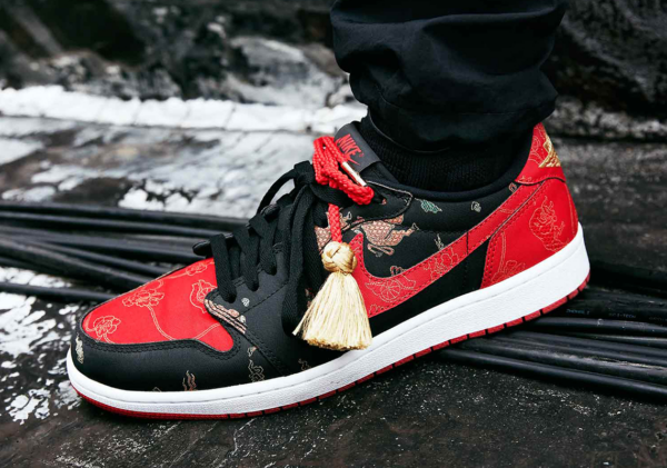 Giày Nike Air Jordan 1 Low OG 'Chinese New Year' DD2233-001 - Ảnh 5