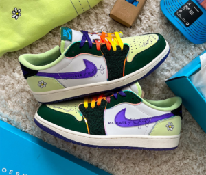 Giay Nike Air Jordan 1 Retro Low OG 'Doernbecher' FD9665-351