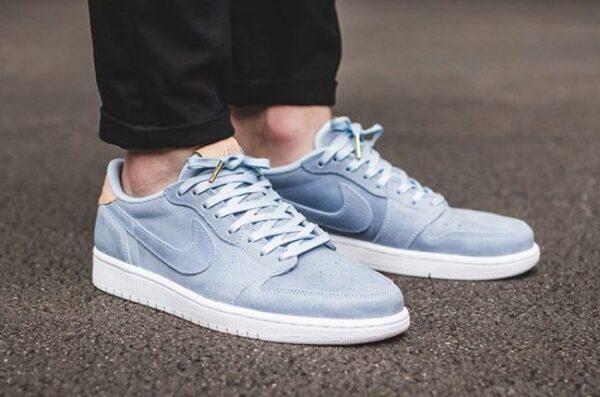 Giày Nike Air Jordan 1 Retro Low OG Premium 'Ice Blue' 905136-402 - Ảnh 4