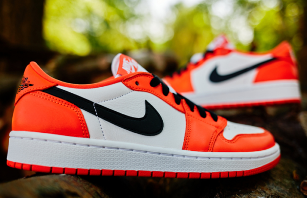 Giày Nike Wmns Air Jordan 1 Low OG 'Starfish' CZ0775-801 - Ảnh 5