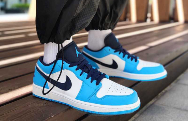Giày Nike Air Jordan 1 Low 'UNC' 553558-144 - Ảnh 6