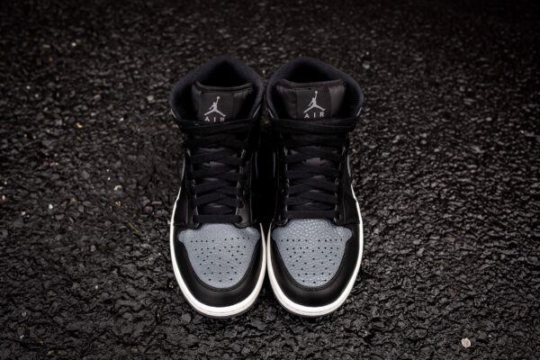 Giày Nike Air Jordan 1 Mid 'Tumbled Leather Grey' 554725-041 - Ảnh 4