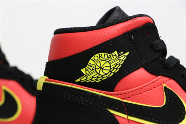 Giày Nike Air Jordan 1 Mid 'Hot Punch Volt' BQ6472-006 - Ảnh 5