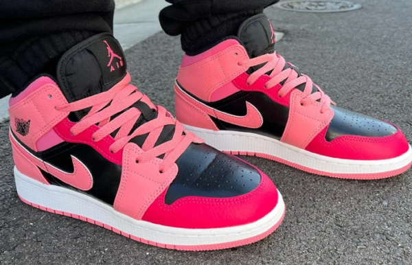 Giày Nike Air Jordan 1 Mid GS 'Coral Chalk' 554725-662 - Ảnh 3
