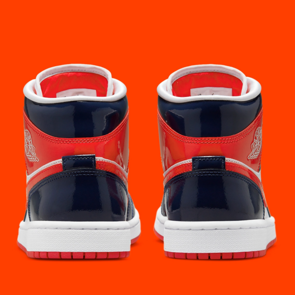 Giày Nike Wmns Air Jordan 1 Mid 'Champ Colors' DJ5984-400 - Ảnh 6