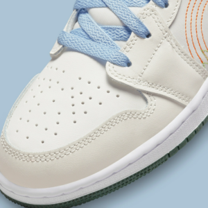 Giay Nike Air Jordan 1 Mid Stitch 'White Green Black' DX2462-100