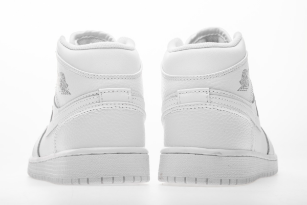 Giày Nike Air Jordan 1 Retro Mid GS 'Pure Platinum' 554725-109 - Ảnh 6