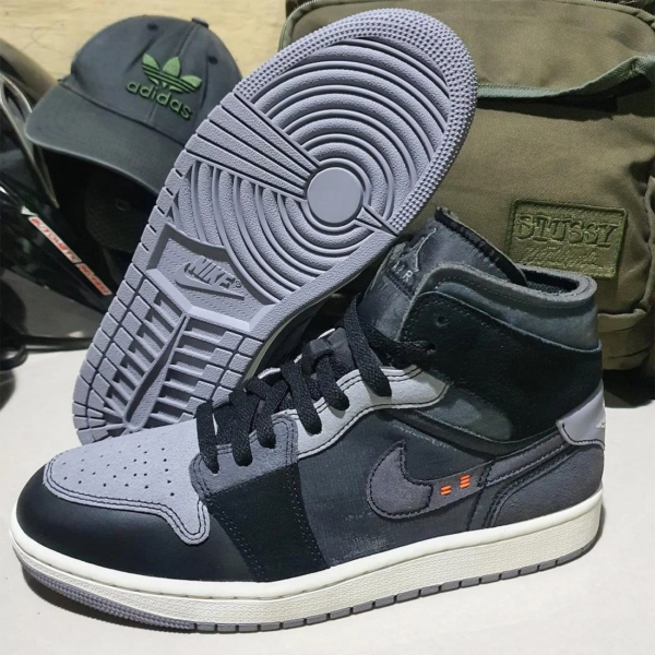 Giay Nike Air Jordan 1 Mid Craft 'Inside Out Black' DM9652-001