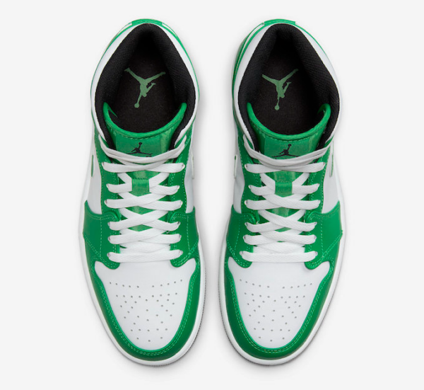 Giay Nike Air Jordan 1 Mid 'Lucky Green' DQ8426-301
