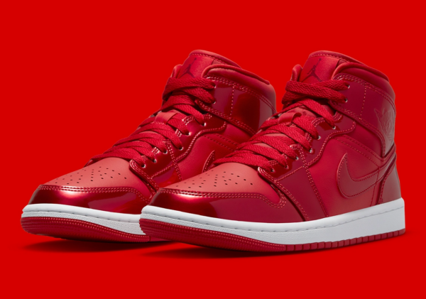 Giày Nike Air Jordan 1 Mid SE 'University Red Pomegranate' DH5894-600 - Ảnh 7