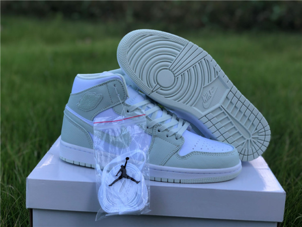Giày Nike Wmns Air Jordan 1 Mid 'Spruce Aura' CV5280-103 - Ảnh 6