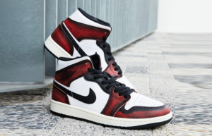 Giay Nike Air Jordan 1 Mid 'Wear Away Chicago' DV9565-006