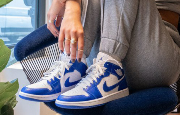 Giày Nike Air Jordan 1 Mid 'Kentucky Blue' BQ6472-104 - Ảnh 3
