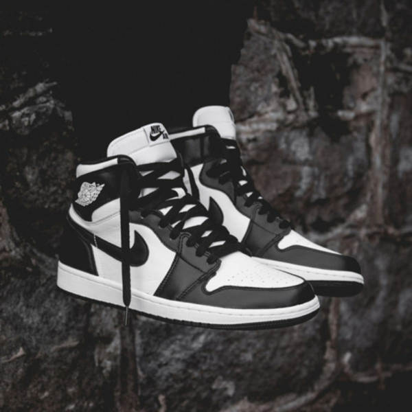 Giày Nike Air Jordan 1 Retro High OG 'Black White' 555088-010 - Ảnh 3