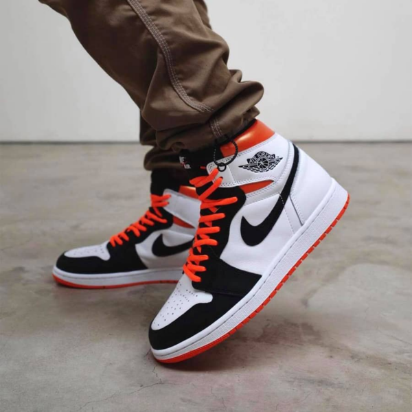 Giày Nike Air Jordan 1 Retro High OG GS 'Electro Orange' 575441-180 - Ảnh 3