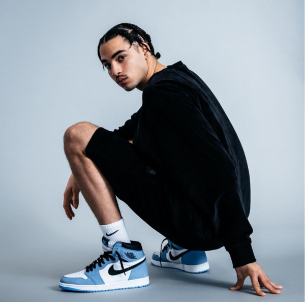 Giày Nike Air Jordan 1 Retro High OG 'University Blue' 555088-134 - Ảnh 7
