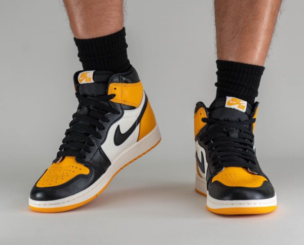 Giay Nike Air Jordan 1 Retro High OG 'Taxi' 555088-711